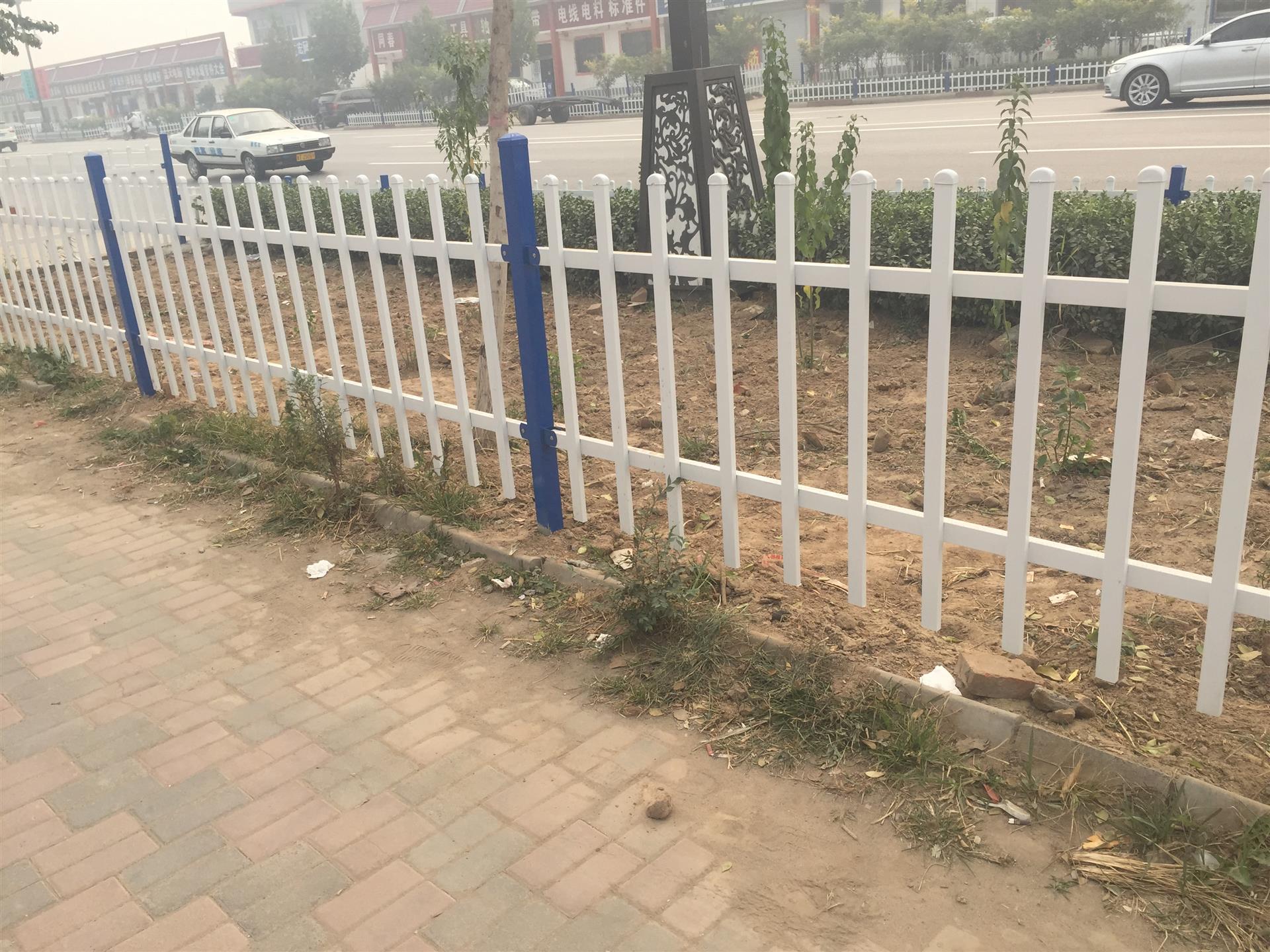 花园铁艺护栏网，小区花园护栏网，花园护栏网厂家