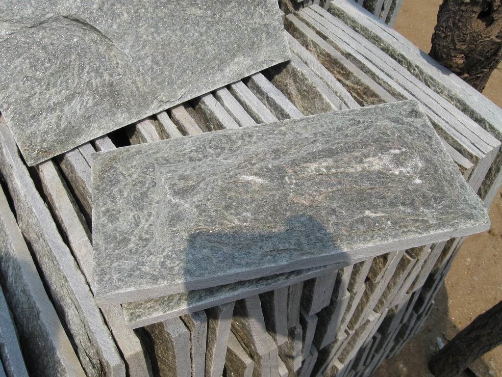 绿石英蘑菇石厂家绿石英蘑菇石价格绿石英蘑菇石产地